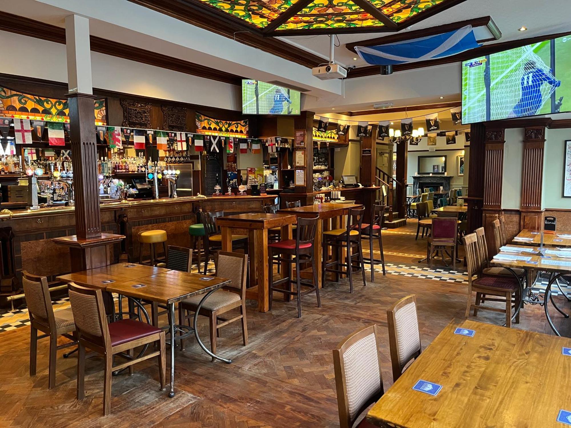 The Globe Inn Абердин Экстерьер фото